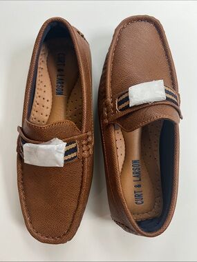 BOYS Brown Slip-On Casual Loafers - size 2
